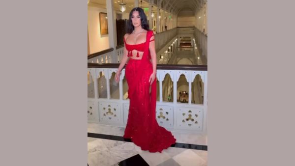 Kim Kardashian And Khloe Look Sultry In Desi Style At Ambani Wedding Decoding Their Jaw-Dropping Looks