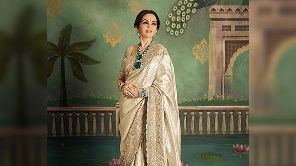 High Jewellery Collection Of Ambanis Will Make Your Jaw Drop Designs Value And More All Deets Inside High Jewellery Collection Of Ambanis Will Make Your Jaw Drop Designs Value And More All Deets Inside