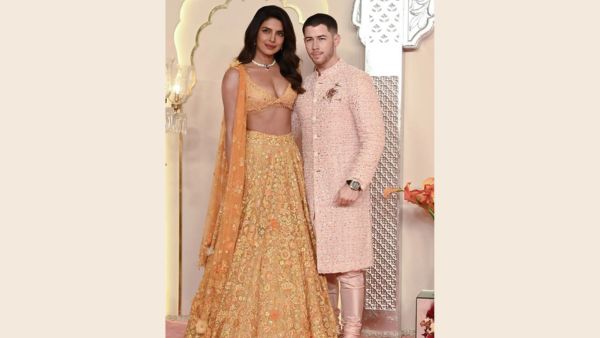 Ambani Wedding Alia To Priyanka Bollywood Celeb Join Hands To Flaunt Ethnic Style At The Most Extravagant Event