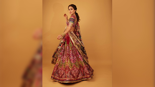 Anant-Radhika Haldi Ceremony Sara s Multicolour Lehenga To Khushi s Barbiecore Saree B-Town Babes Shine Anant-Radhika Haldi Ceremony Sara s Multicolour Lehenga To Khushi s Barbiecore Saree B-Town Babes Shine