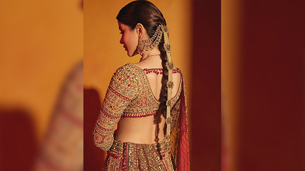 Braid Ribbons To Oversized Bows Celebrity Hair Accessories For Every Occasion