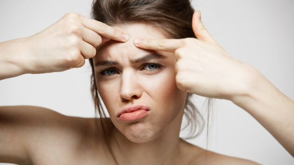 Survey Reveals Gen Z s Top Skin And Hair Woes In Monsoon Know The Solutions That Will Restore Your Beauty Survey Reveals Gen Z s Top Skin And Hair Woes In Monsoon Know The Solutions That Will Restore Your Beauty