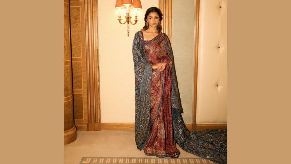 Shraddha Kapoor To Alia Bhatt B-Town Divas Embrace Heritage Trend With Ajrakh Prints
