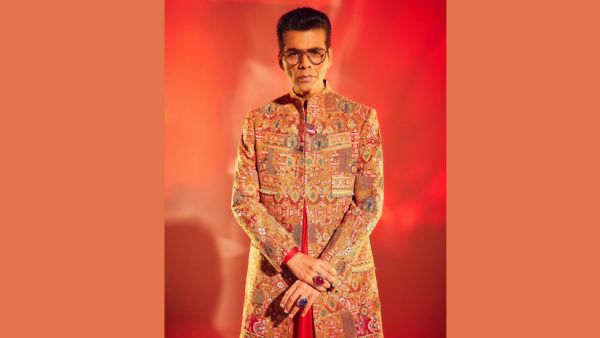 International LeftHanders Day 6 Bollywood Biggest Stars Who You Didn t Know Are Lefties