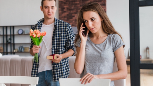 Feeling Overlooked 10 Ways To Stay Fulfilled When Your Partner Can t Spare The Time Feeling Overlooked 10 Ways To Stay Fulfilled When Your Partner Can t Spare The Time