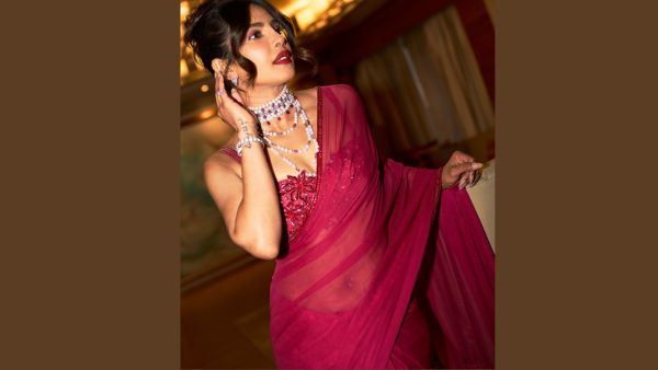 Priyanka Chopra Stuns In Bvlgari Jewels At Brother s Wedding Know Its Jaw-Dropping Price