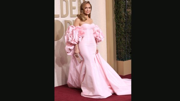 Jennifer Lopez Ultra-Glam To Country Chic Exploring JLo s Most Stylish Looks