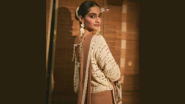 Sonam Kapoor Blends Tradition With Modernity In Rs 46 000 Crochet Blouse Promotes Handmade Fashion