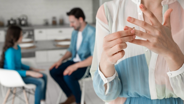 Top 10 Most Expensive Divorces Ever Recorded Which Looks Like A Bank Break