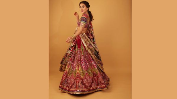 Happy Birthday Sara Ali Khan Decoding Bollywood s Namaste Girl s Style Evolution