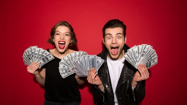 Who Are DINK Couples Why They Are Choosing Careers Over Cribs And Redefining Success