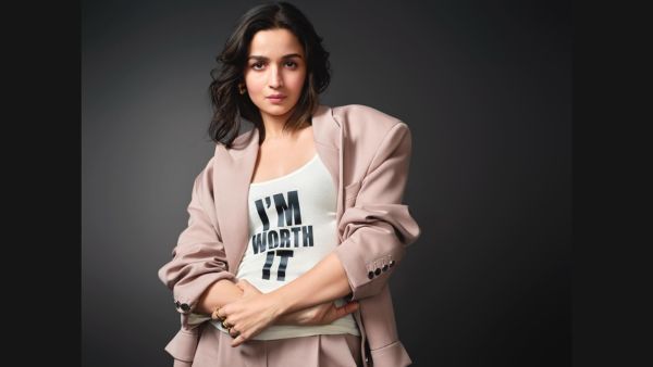 Alia Bhatt Is The New Face of L Or al Paris Serves Inspiration For power dressing Catch Video