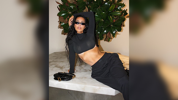 The Y2K Fashion Revival 5 Key Pieces To Rock Early 2000s Glam And Slay The Looks Effortlessly