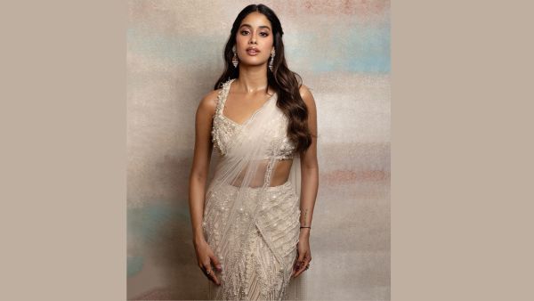 Janhvi Kapoor s Mermaid-Core Style