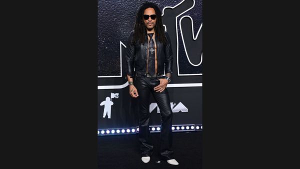 MTV VMAs 2024 Taylor Swift s Retro Glam To Katy Perry s Distressed Gown Check Celebs Red Carpet Fashion