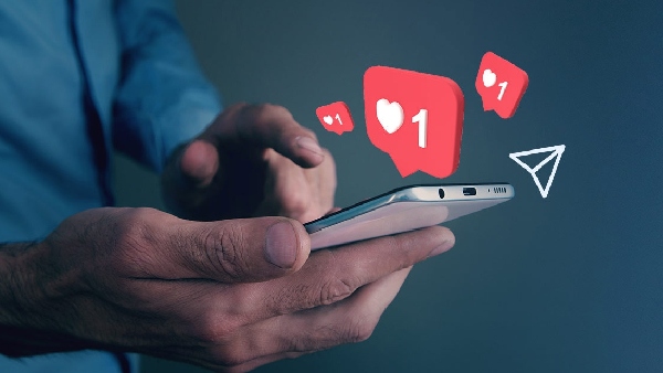 Social Media Addiction amp amp Its After-Effects