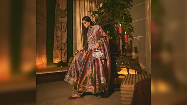 Indian Textile Picks For Glamorous Diwali
