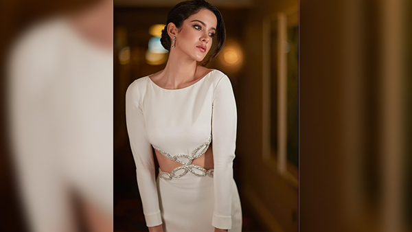 Bun Hairdos For Festive Look