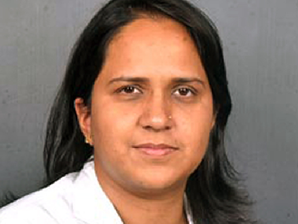 Dr Shalini
