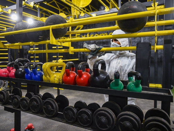 Gym Equipment Dirtier Than Toilet Seats