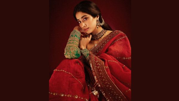 Red Outfits For Navratri 2024 Red Outfits For Navratri 2024