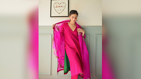 Navratri-2024-Outfit Navratri-2024-Outfit