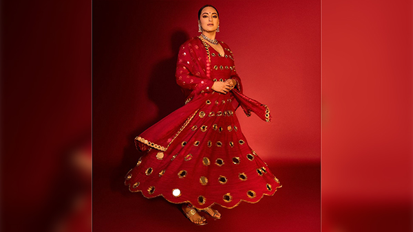 Sonakshi Sinha-Inspired Ethnic Suits