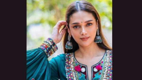 Tips To Use Jewellery For Styling Outfit Tips To Use Jewellery For Styling Outfit