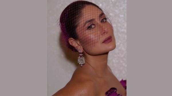 Tips To Accessorize Christmas Outfits