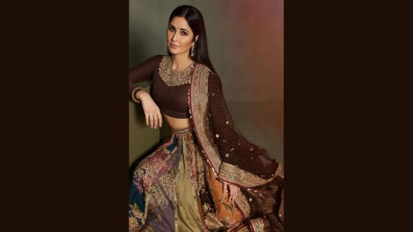 Pantone 2025 s Mocha Mousse Shade Outfit