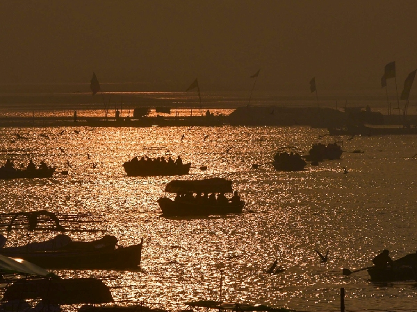 Kumbh Mela Auspicious Items To Take Home