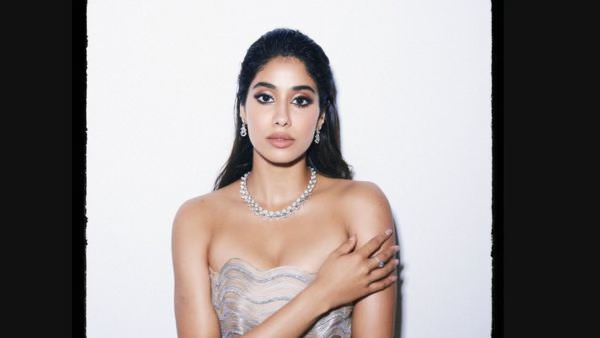 Winter Bridal Makeup Looks