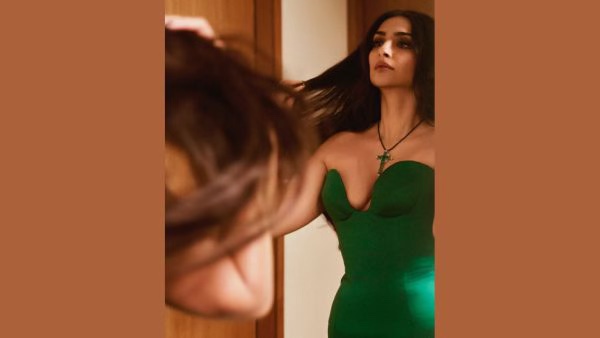 Tricks To Rock The Off-Shoulder Outfits Tricks To Rock The Off-Shoulder Outfits