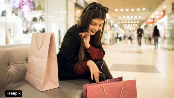 Tips To Build A Sustainable Wardrobe Tips To Build A Sustainable Wardrobe