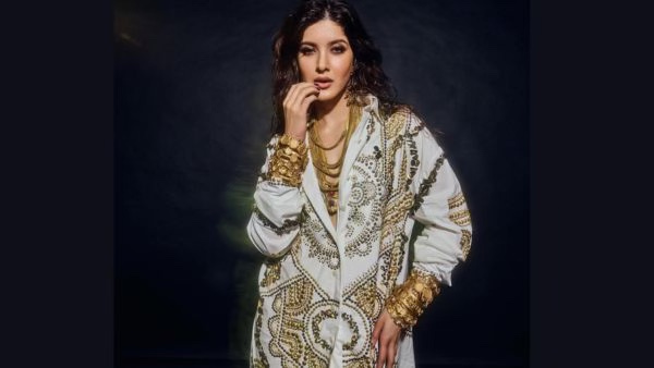 Coordinate Your Makeup With Jewellery