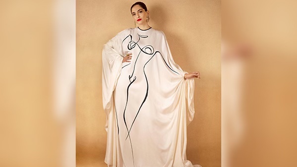 Sonam s Guide To Neutral Tone Dressing