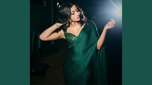 Bollywood s Plain Saree Guide