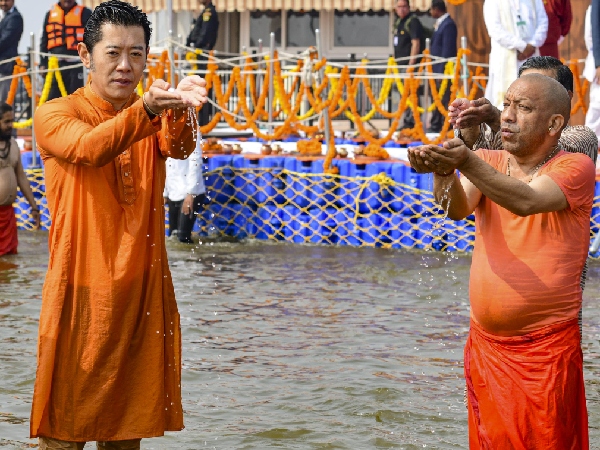 Bhutan King Visits Maha Kumbh Mela 2025