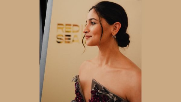 Valentine s Day Hairstyle Looks