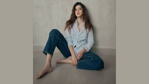 Minimalist Looks For Promise Day