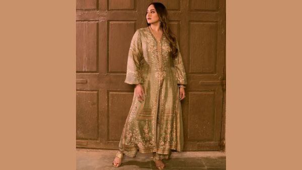 Colours To Wear On Maha Shivratri