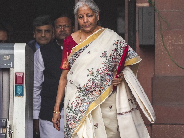 Finance Minister Honours Madhubani Art Finance Minister Honours Madhubani Art