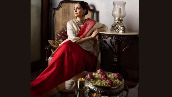 Lightweight Sarees For Occasional Look