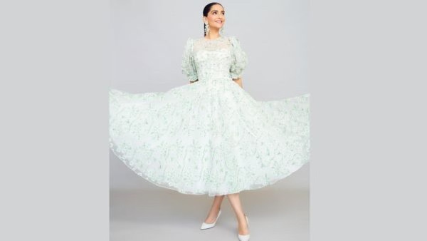 Breezy Silhouettes For Summer Fashion