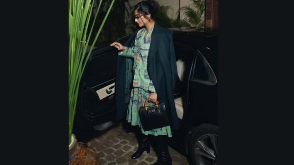 Sonam Kapoor s Skit Suit Looks