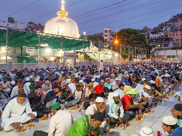 Ramadan Celebrated Globally