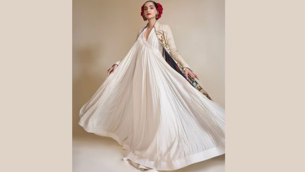 Stunning Outfits Guide For Eid