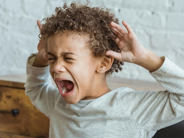 How To Handle Tantrums And Meltdowns