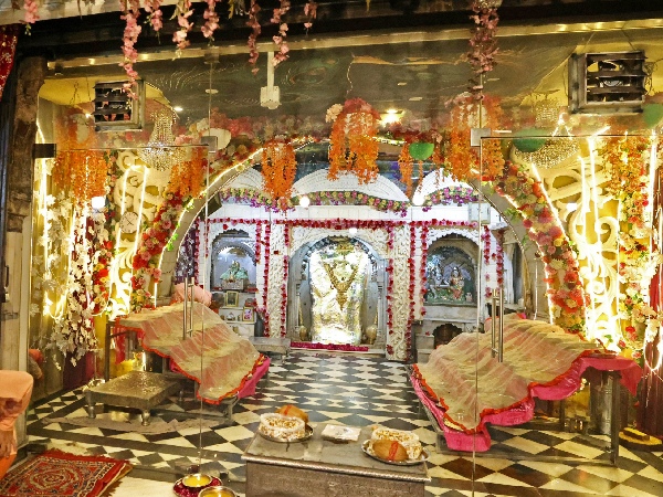 Famous Hanuman Temples To Visit Famous Hanuman Temples To Visit