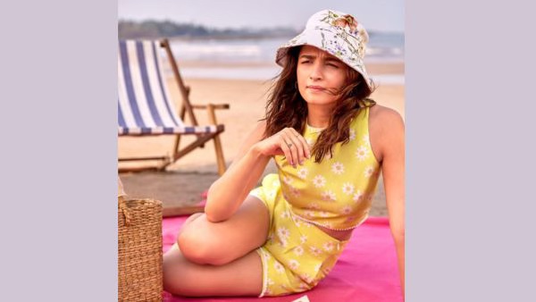 Stylish Beach Outfits Ideas